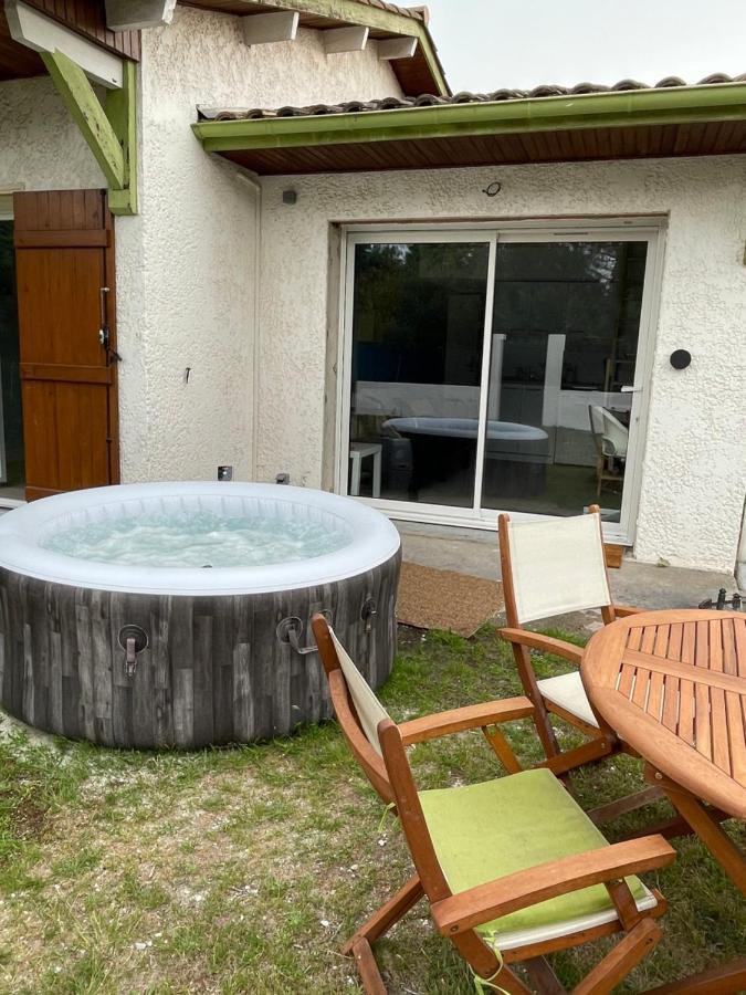 Villa Au Calme Avec Piscine, Grand Jardin Et Studio Independant Andernos-les-Bains Eksteriør billede